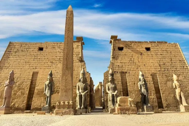 Cheap Egypt Tours: Cairo, Nile Cruise & Alexandria