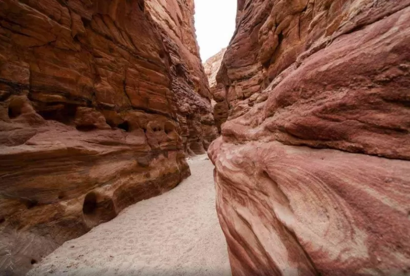 Tour to Coloured Canyon from Sharm El Sheikh Port